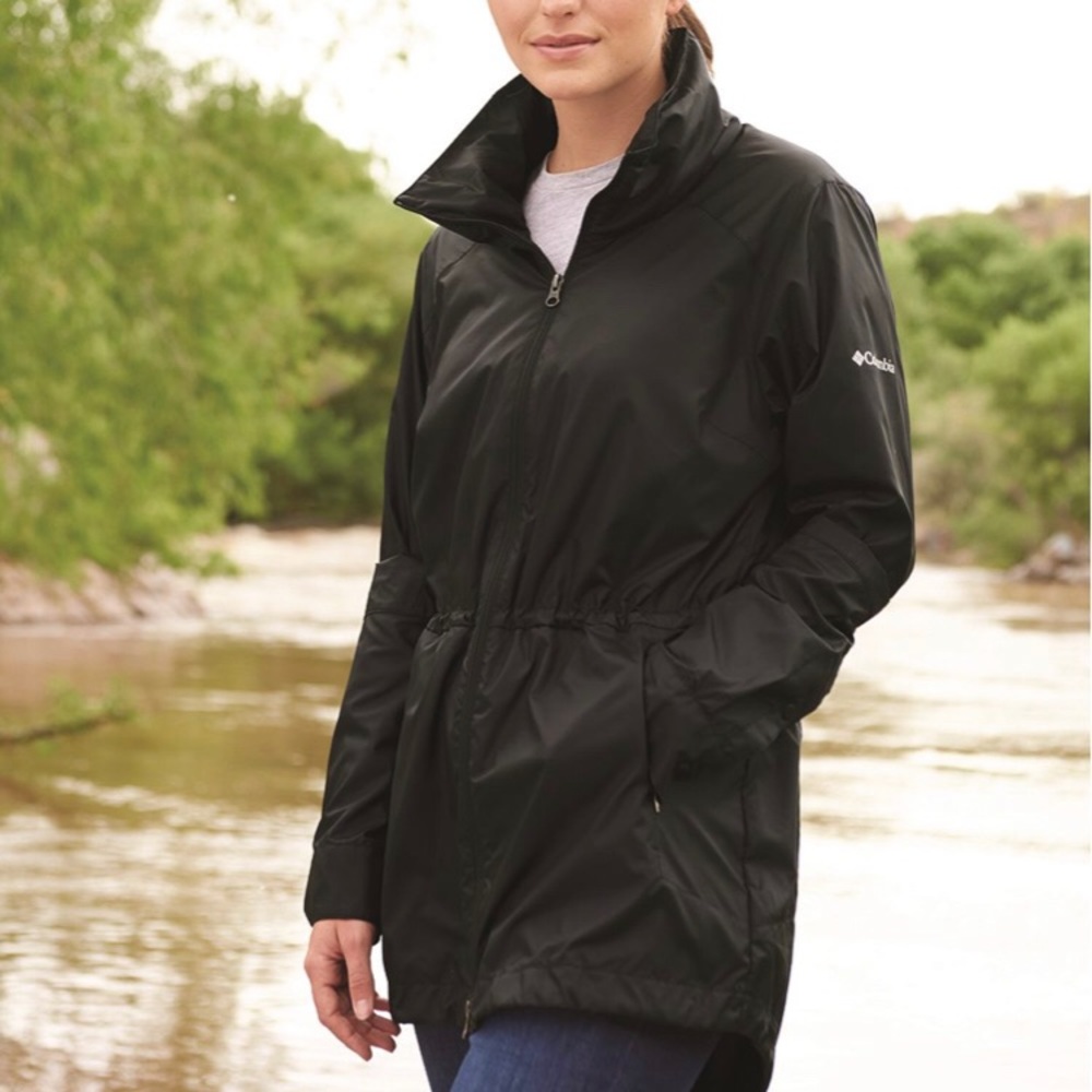 COLUMBIA Long-Lined Black Windbreaker